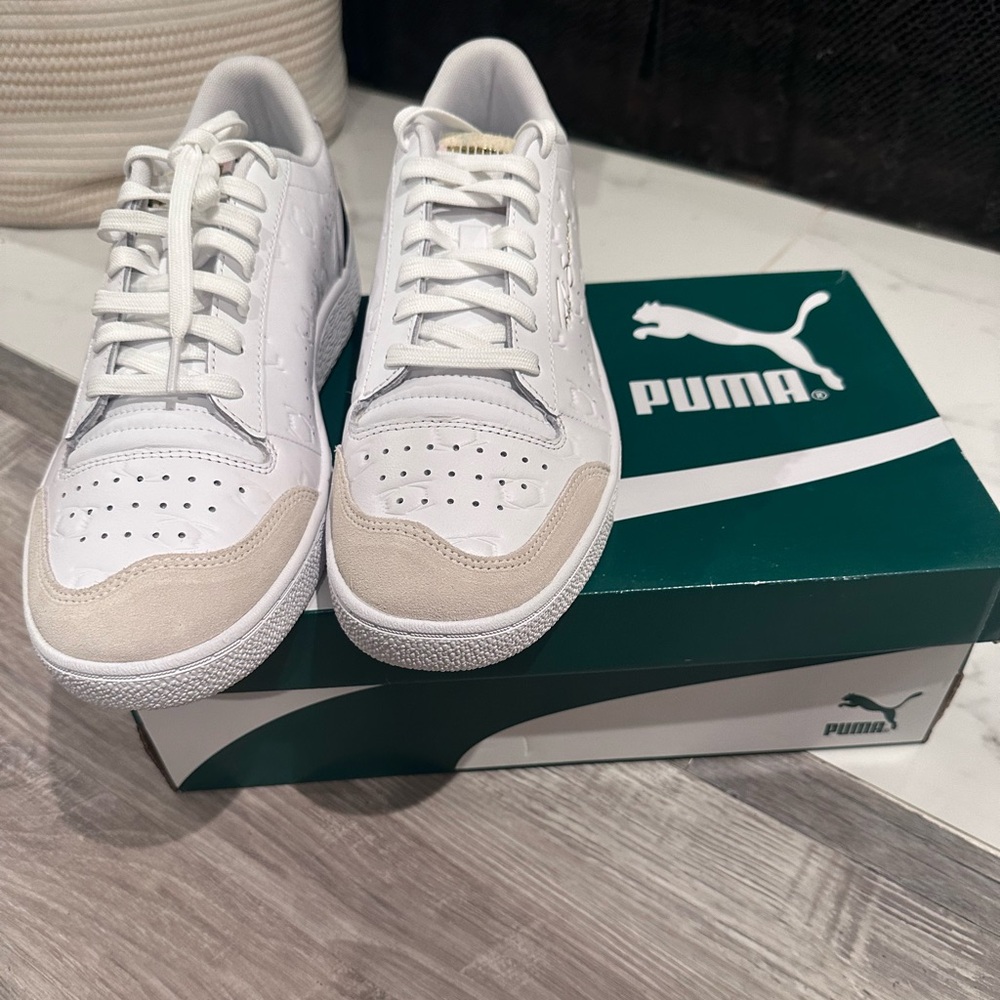 Puma Ralph Sampson Lo Pivot in White Marshmallow Black